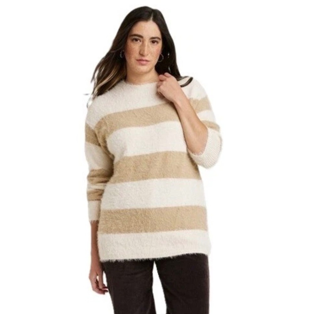 Universal Thread‎ NWT XXL Cream Tan Striped Fuzzy Eyelash Knit Sweater